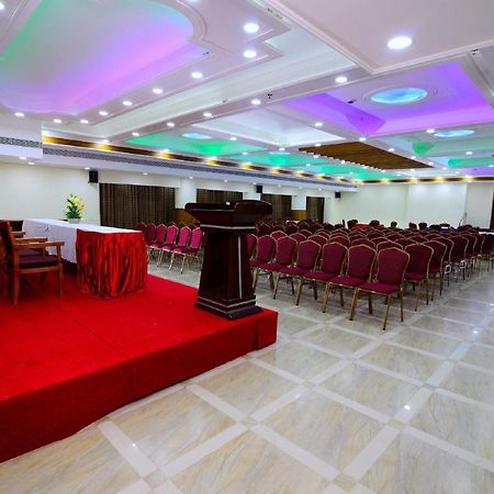 Hotel Sps Kingsway Thiruvananthapuram Zewnętrze zdjęcie