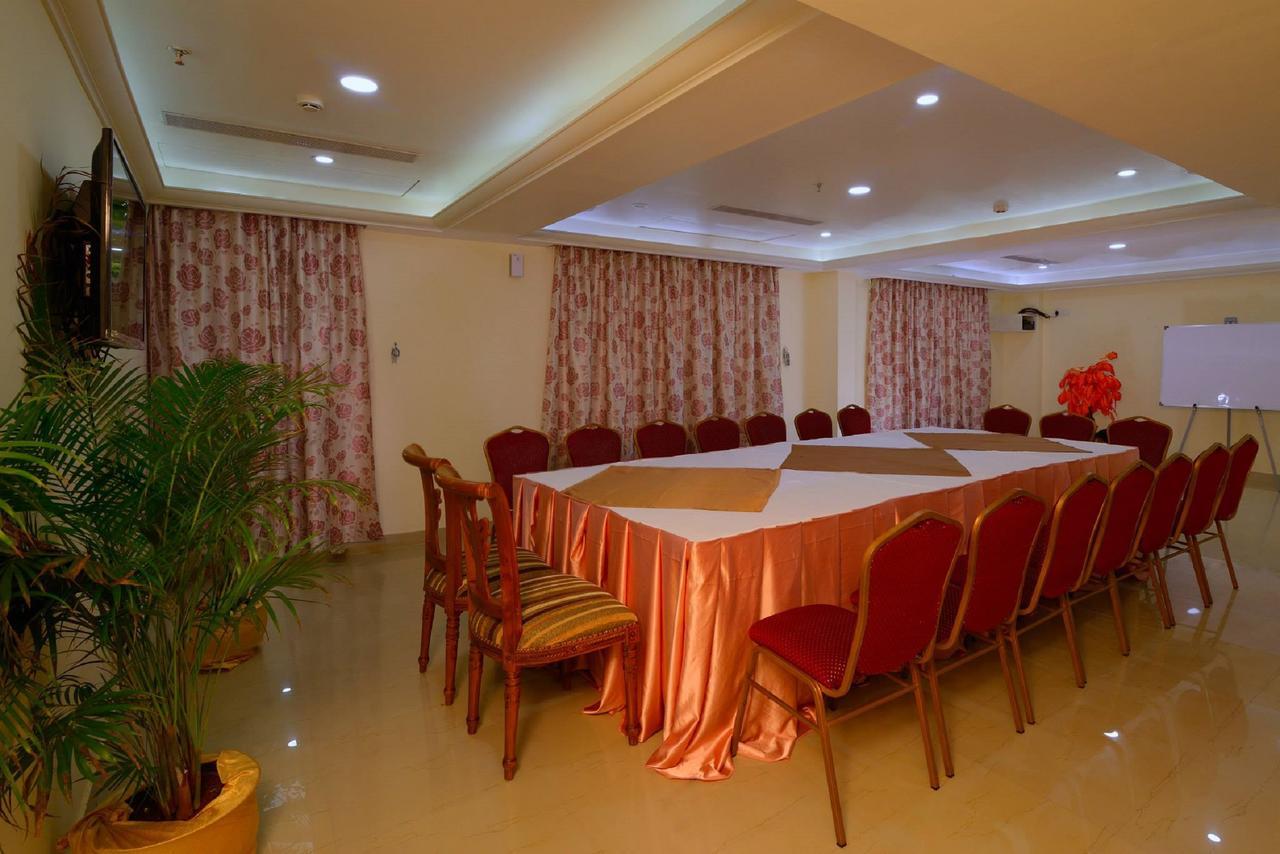 Hotel Sps Kingsway Thiruvananthapuram Zewnętrze zdjęcie